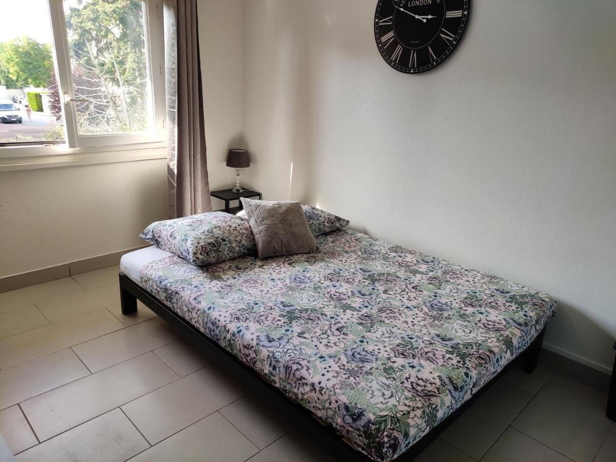 Appartement Beau Studio pour 2 personnes 4 min pied Melun Gare Extérieur photo