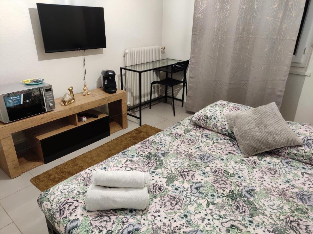 Appartement Beau Studio pour 2 personnes 4 min pied Melun Gare Extérieur photo